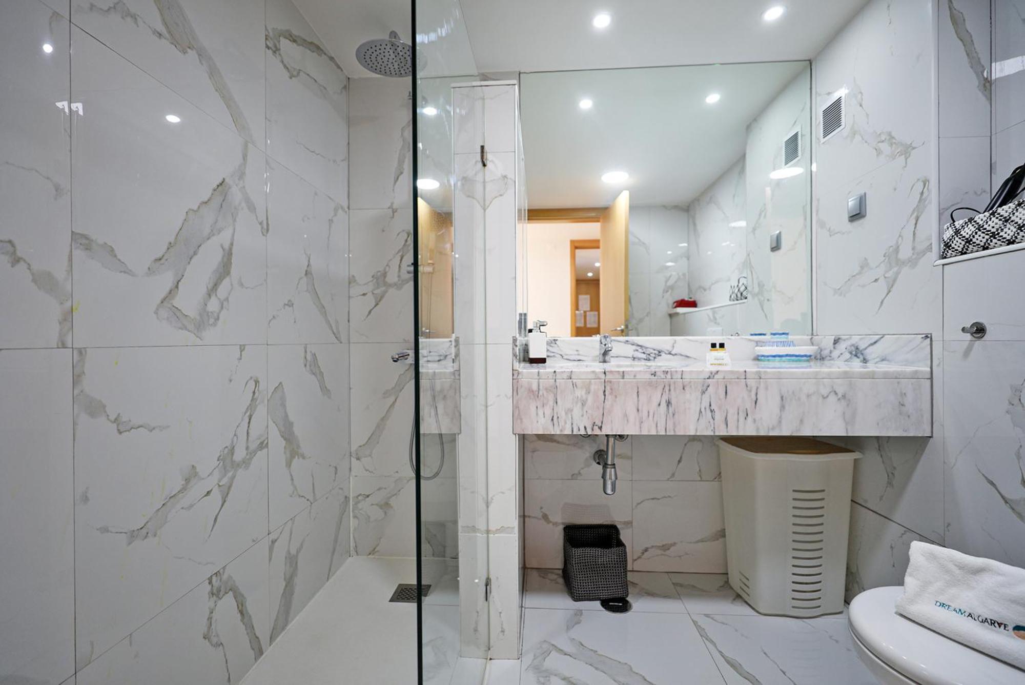 B19 - Marina Bay Apartment لاغوس المظهر الخارجي الصورة